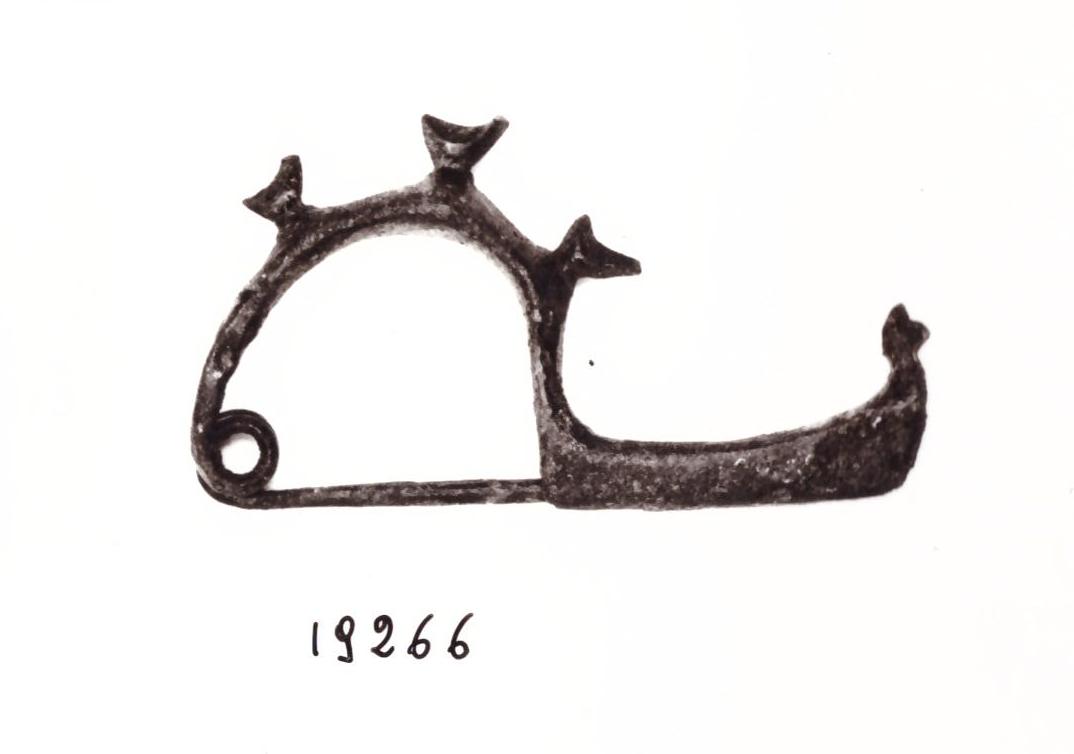 fibula - Piceno IV B (seconda metà sec. VI a. C)