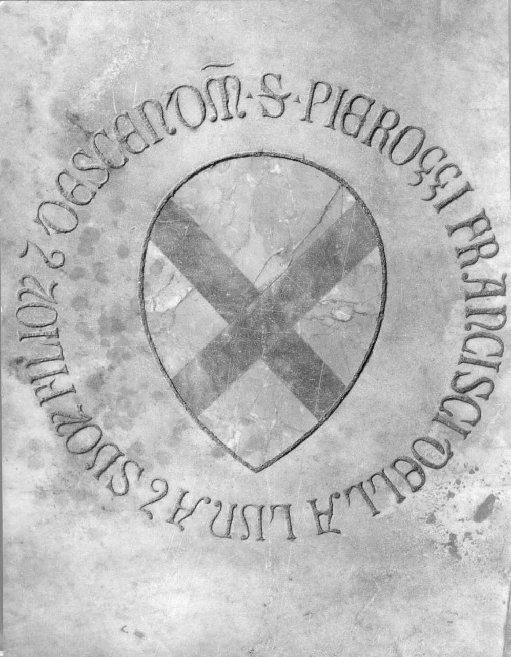 stemma gentilizio della famiglia della Luna (lapide tombale) - manifattura fiorentina (sec. XIX)