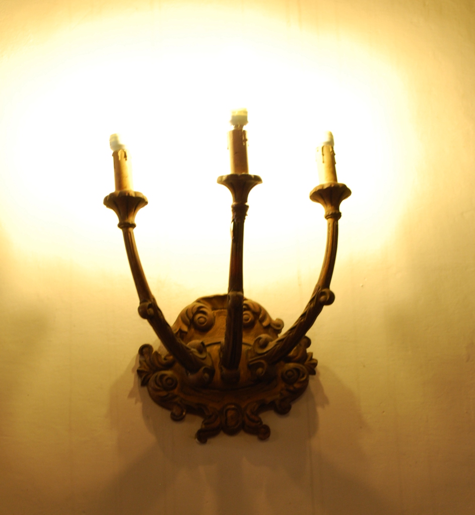 candeliere da parete, serie - ambito parmense (ultimo quarto sec. XIX)