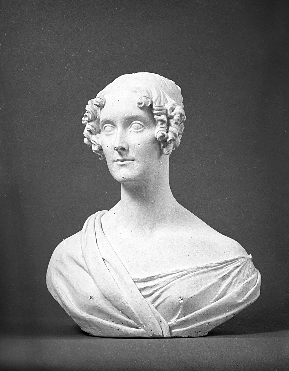 busto ritratto di Lady Elizabeth Leveson Gower XIX duchessa di Sutherland (?) (busto) di Bartolini Lorenzo (sec. XIX)