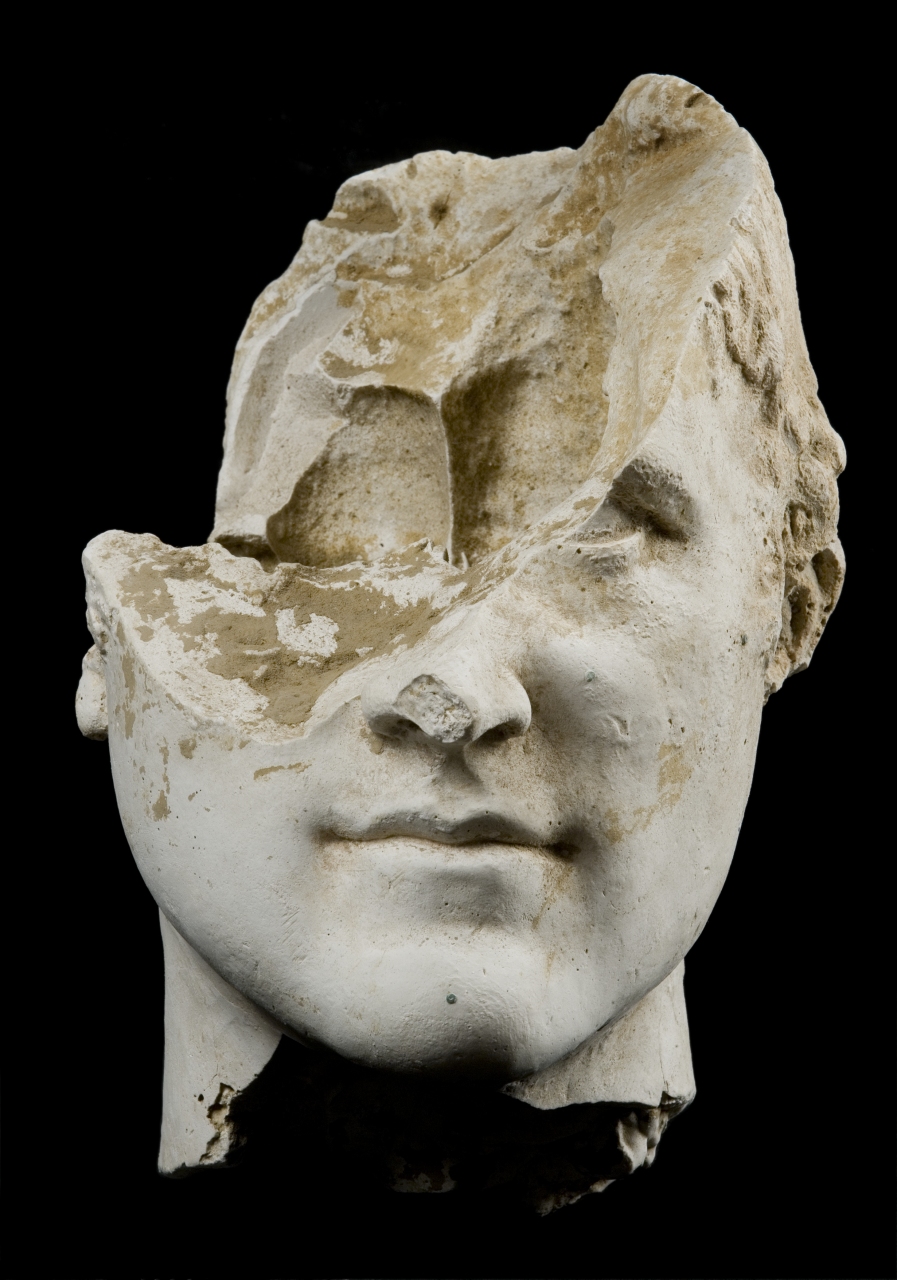 testa d'uomo (modello per scultura, frammento) di Bartolini Lorenzo (attribuito) (sec. XIX)