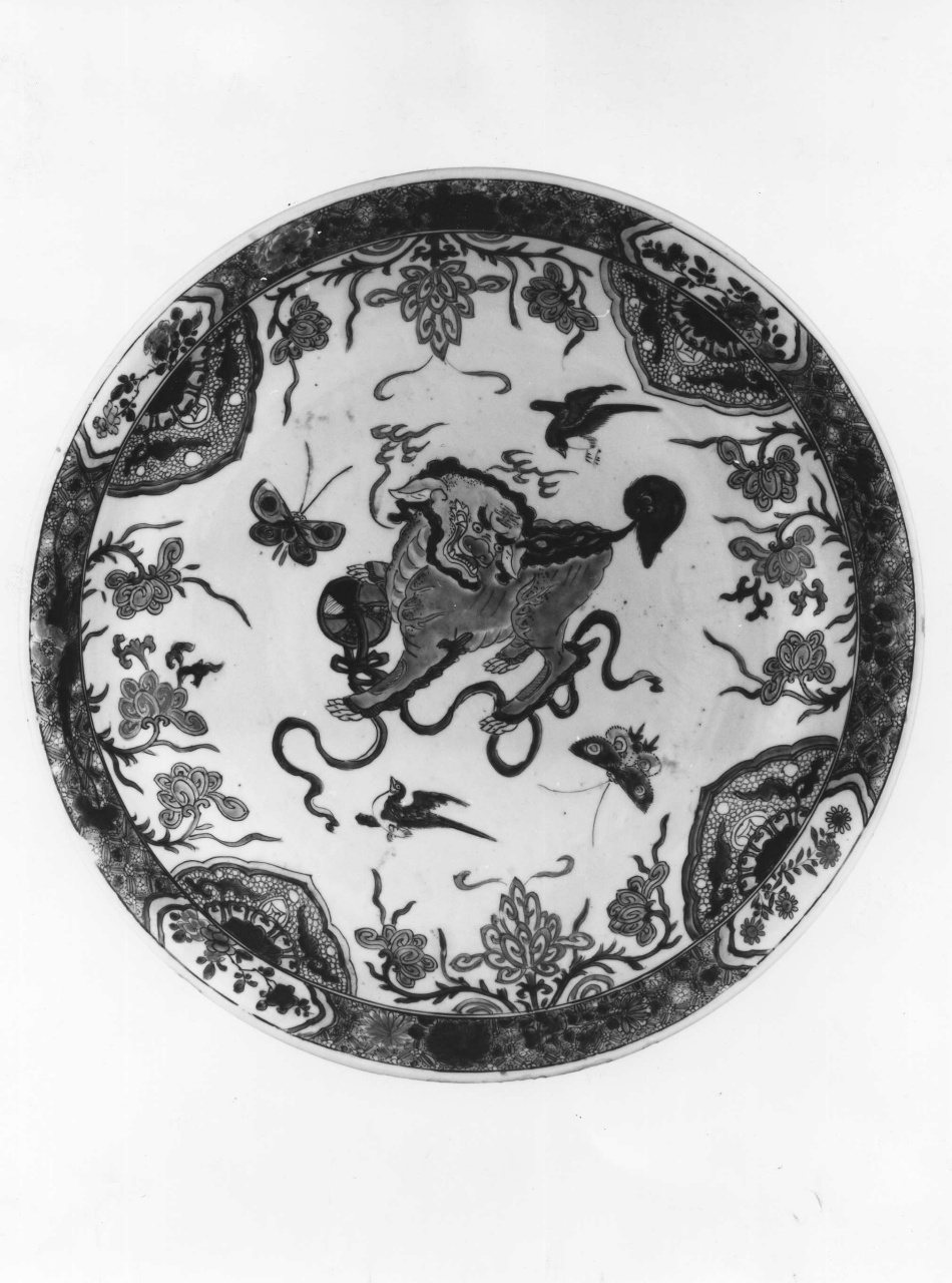 piatto, serie - manifattura cinese (inizio sec. XVIII)