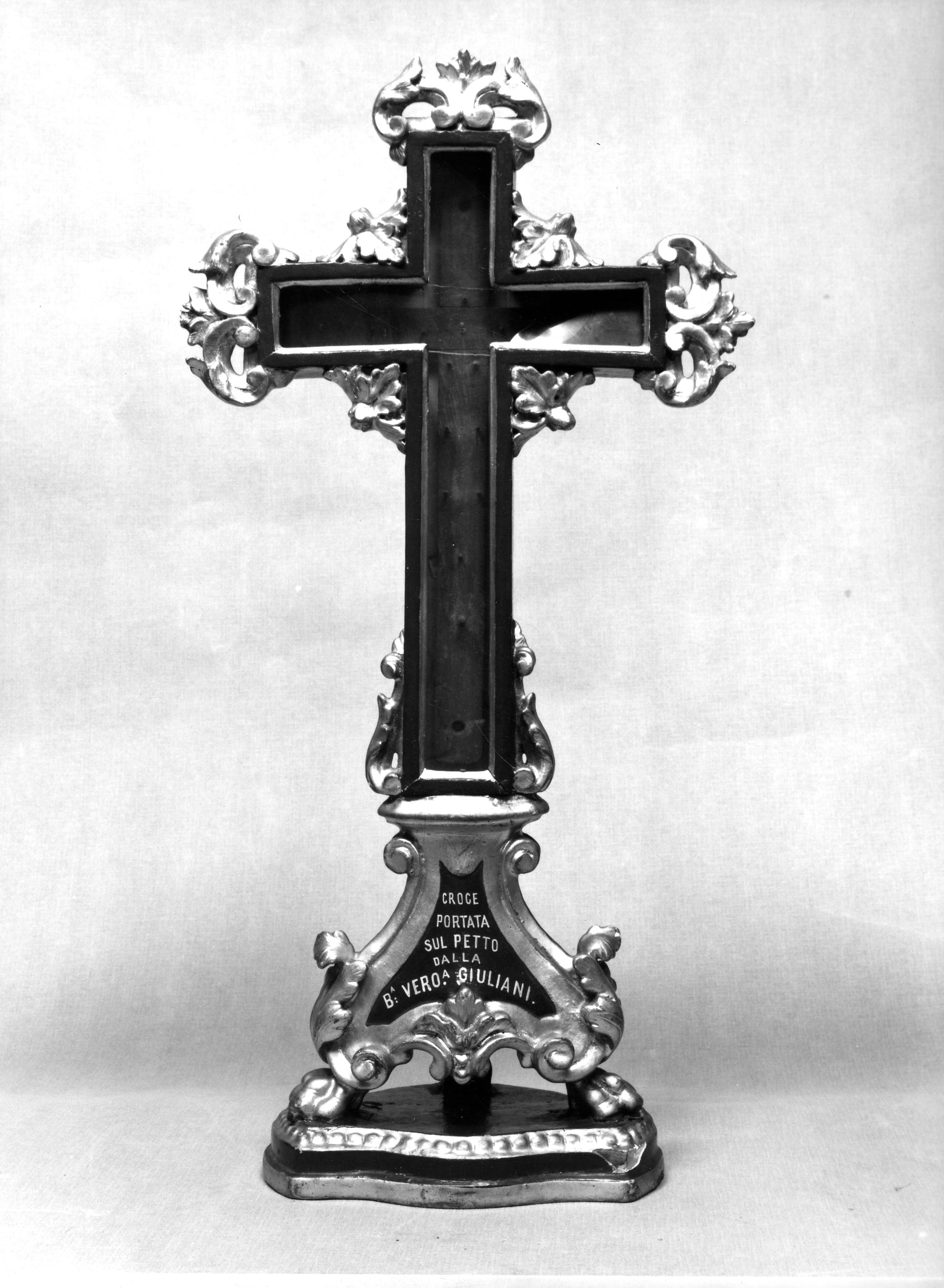 croce come simbolo di Cristo (reliquiario - a croce) - manifattura toscana (fine sec. XVIII)