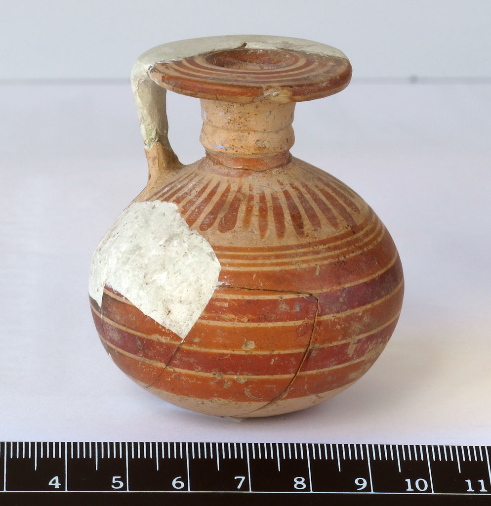 aryballos - produzione etrusco-corinzia (prima metà Sec. VI a.C)