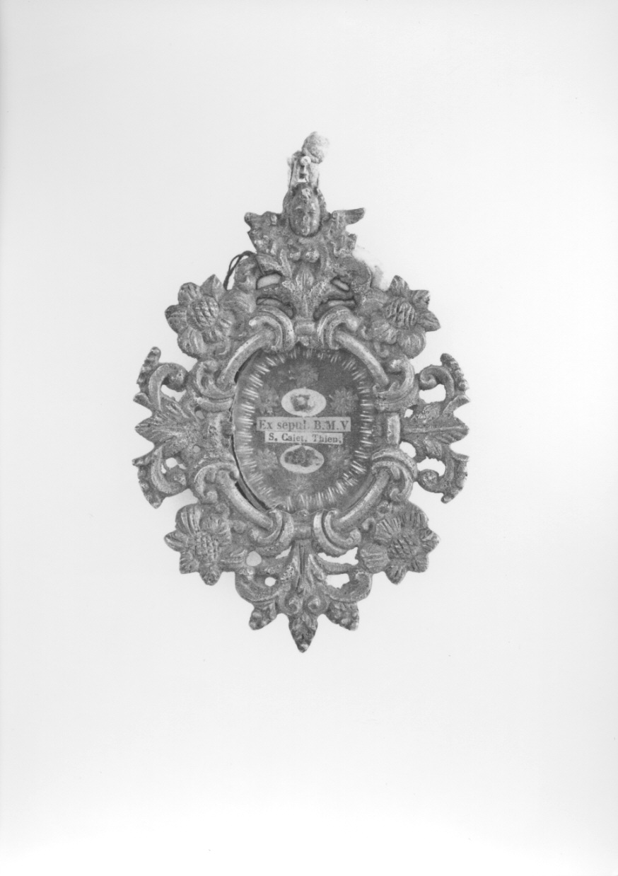 reliquiario a capsula - a medaglione, opera isolata - ambito piemontese (seconda metà sec. XVIII)