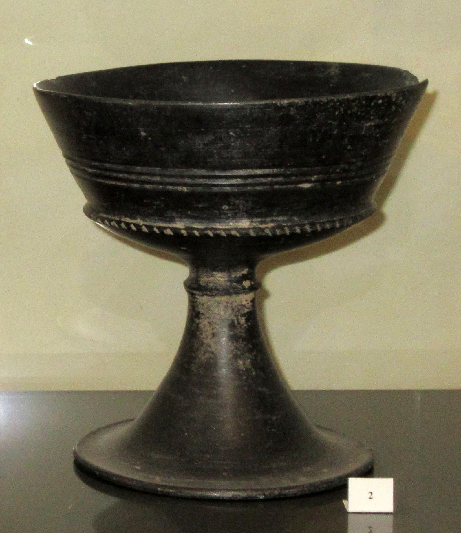 calice, Rasmussen 2d - produzione etrusco-meridionale (VII-VI a.C)