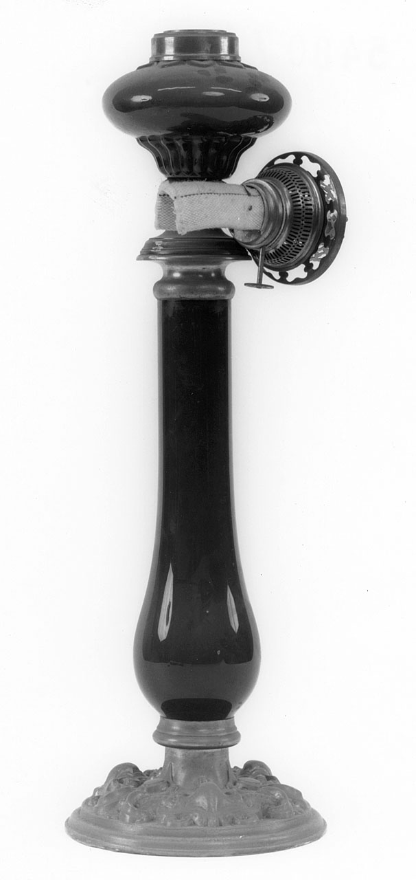 lampada a petrolio, serie - manifattura italiana (terzo quarto sec. XIX)