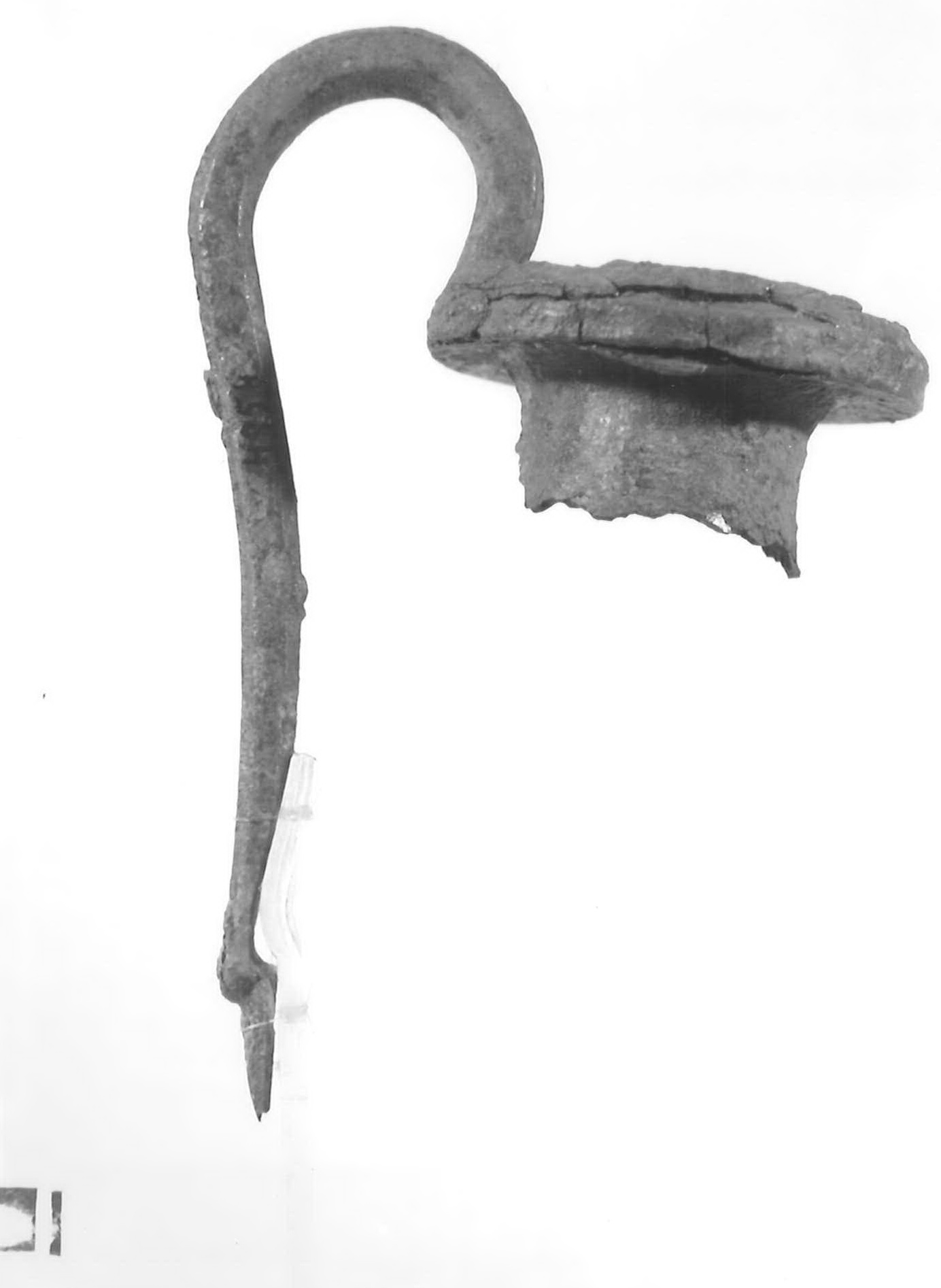 olpe/ frammento - Piceno V, produzione etrusca (sec. V a.C)
