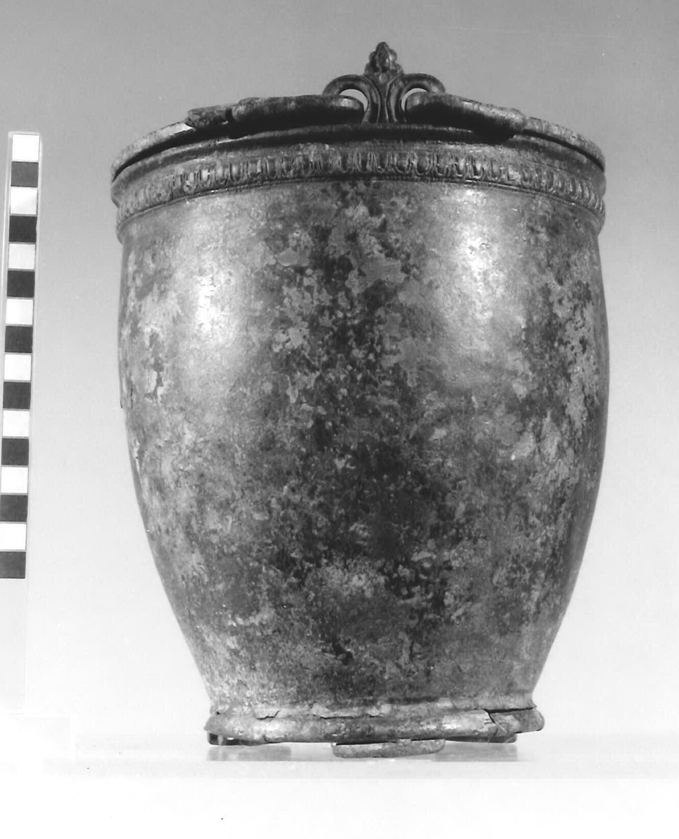 situla ovoidale (fine/ inizio secc. III-II a.C)