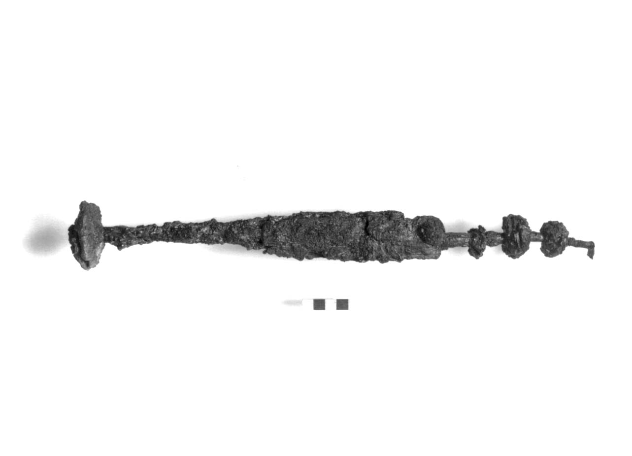 spada con fodero - fase Piceno II (sec. VIII a.C)