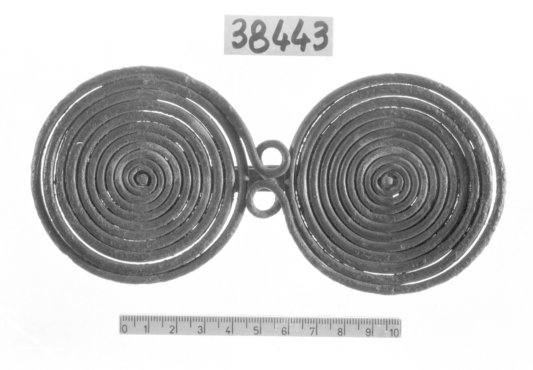 fibula ad occhioni - Piceno I-II (secc. IX-VIII a.C)