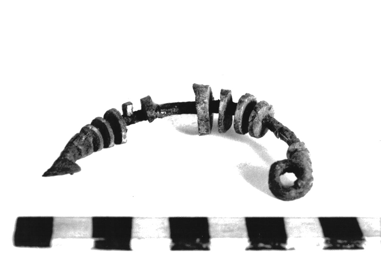 fibula ad arco rivestito - civiltà villanoviana-fase II (sec. VIII a.C)