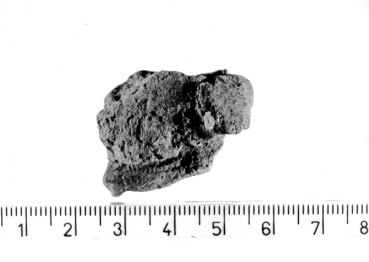 intonaco di capanna/ frammento (Neolitico finale)