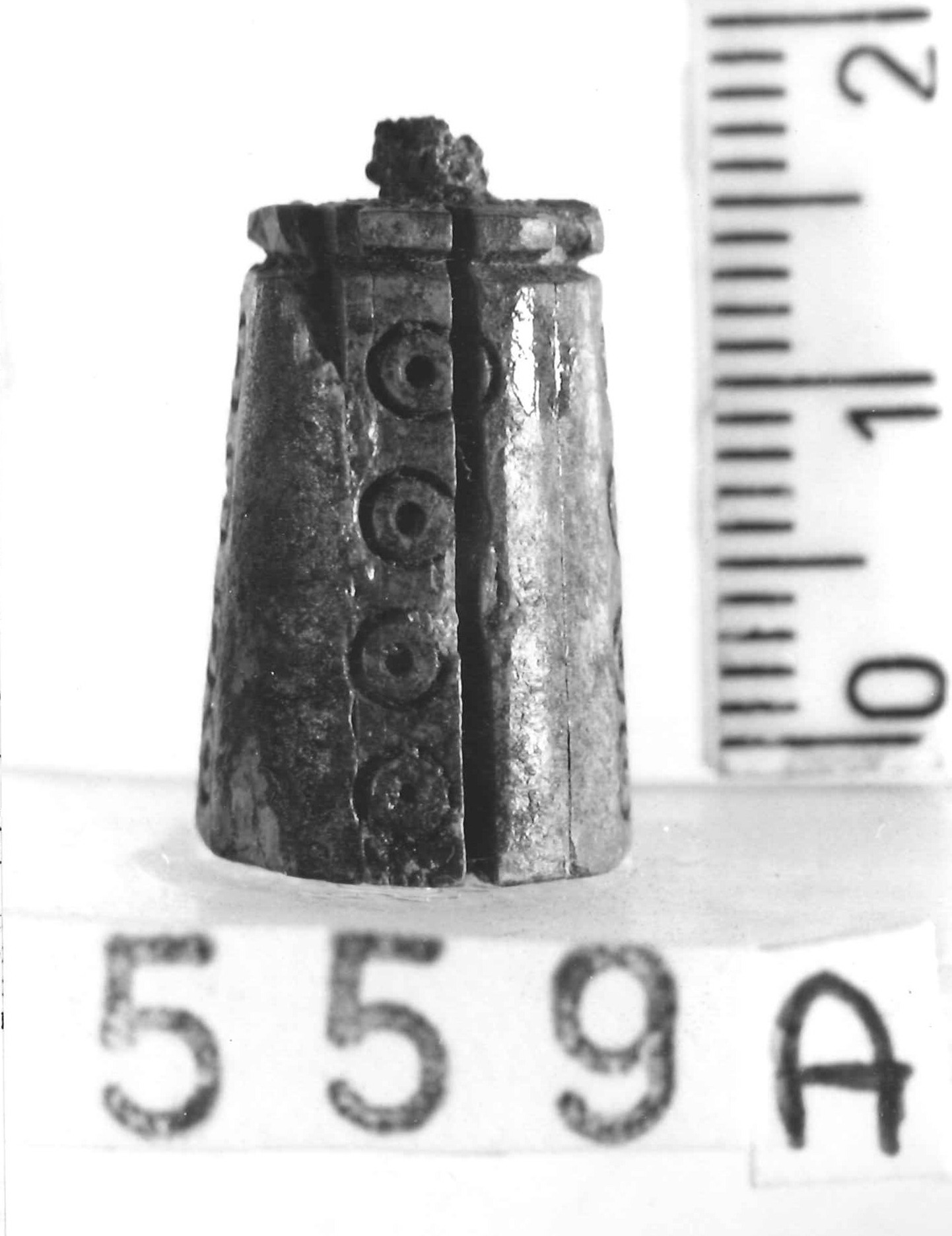 pendaglio cilindrico - Piceno III (secc. VII-VI a.C)