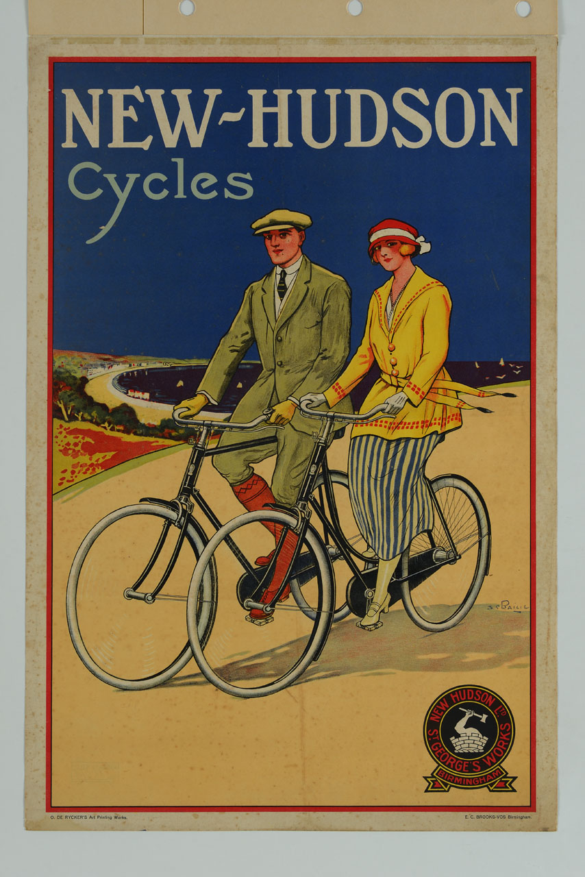 donna e uomo in bicicletta lungo una strada costiera (manifesto) di Bailie Samuel Colville (primo quarto sec. XX)