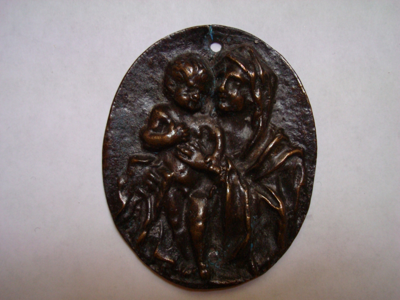 Madonna con Bambino (placchetta) - bottega romana (?) (seconda metà sec. XVII)