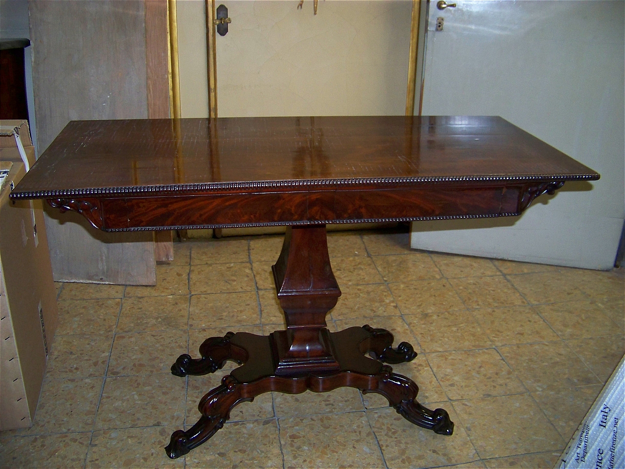 tavolino da centro - produzione toscana (sec. XIX)