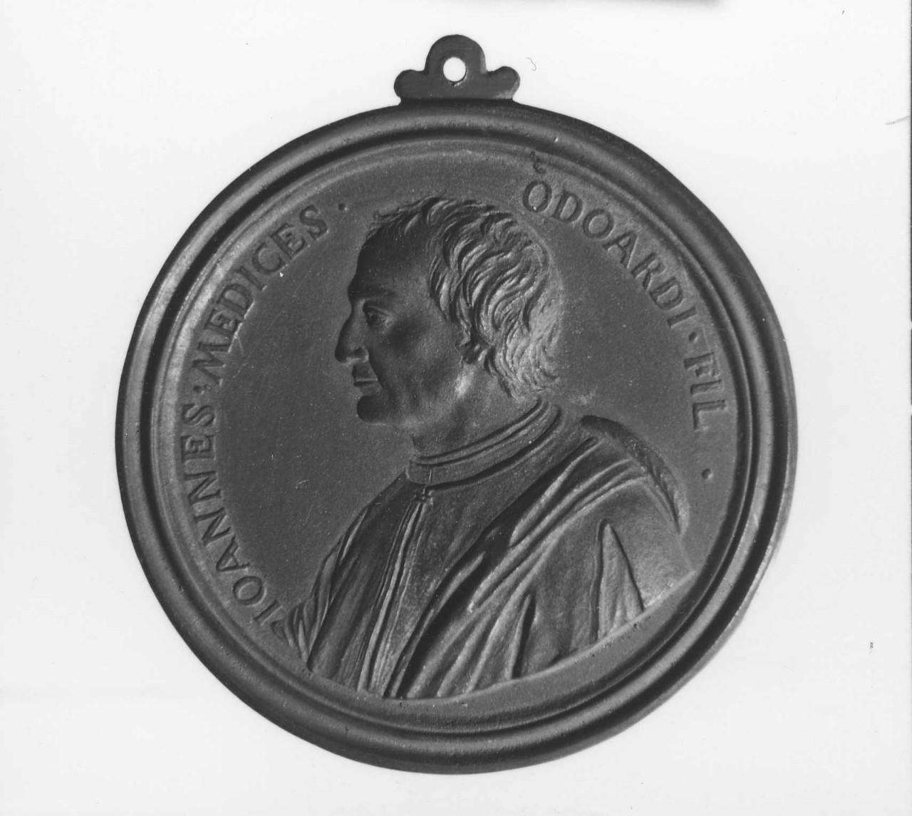 ritratto di Giovanni di Averardo de' Medici detto Bicci; anello incastonat o con un diamante e intrecciato con un nastro (medaglia) di Selvi Antonio, Vaggelli Bartolomeo (sec. XVIII)