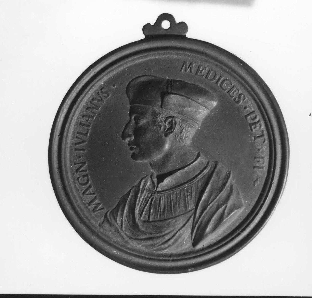 ritratto di Giuliano di Piero de' Medici; quattro tronchi (medaglia) di Selvi Antonio, Vaggelli Bartolomeo (sec. XVIII)