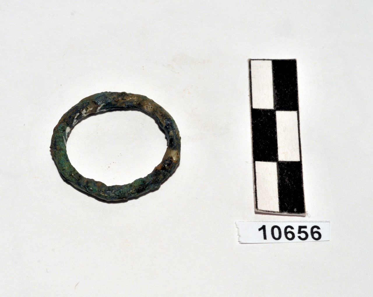 anello (IV a.C)