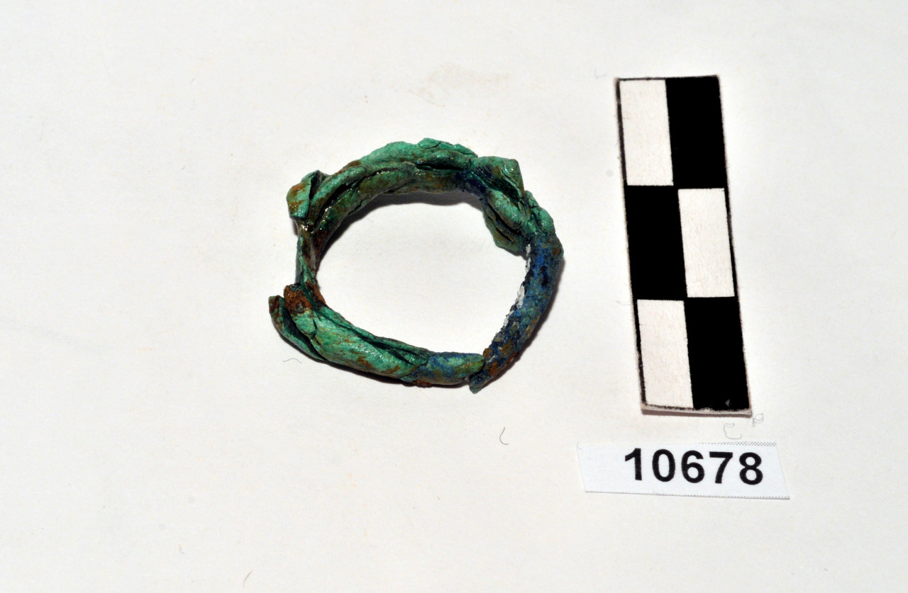 anello (IV a.C)