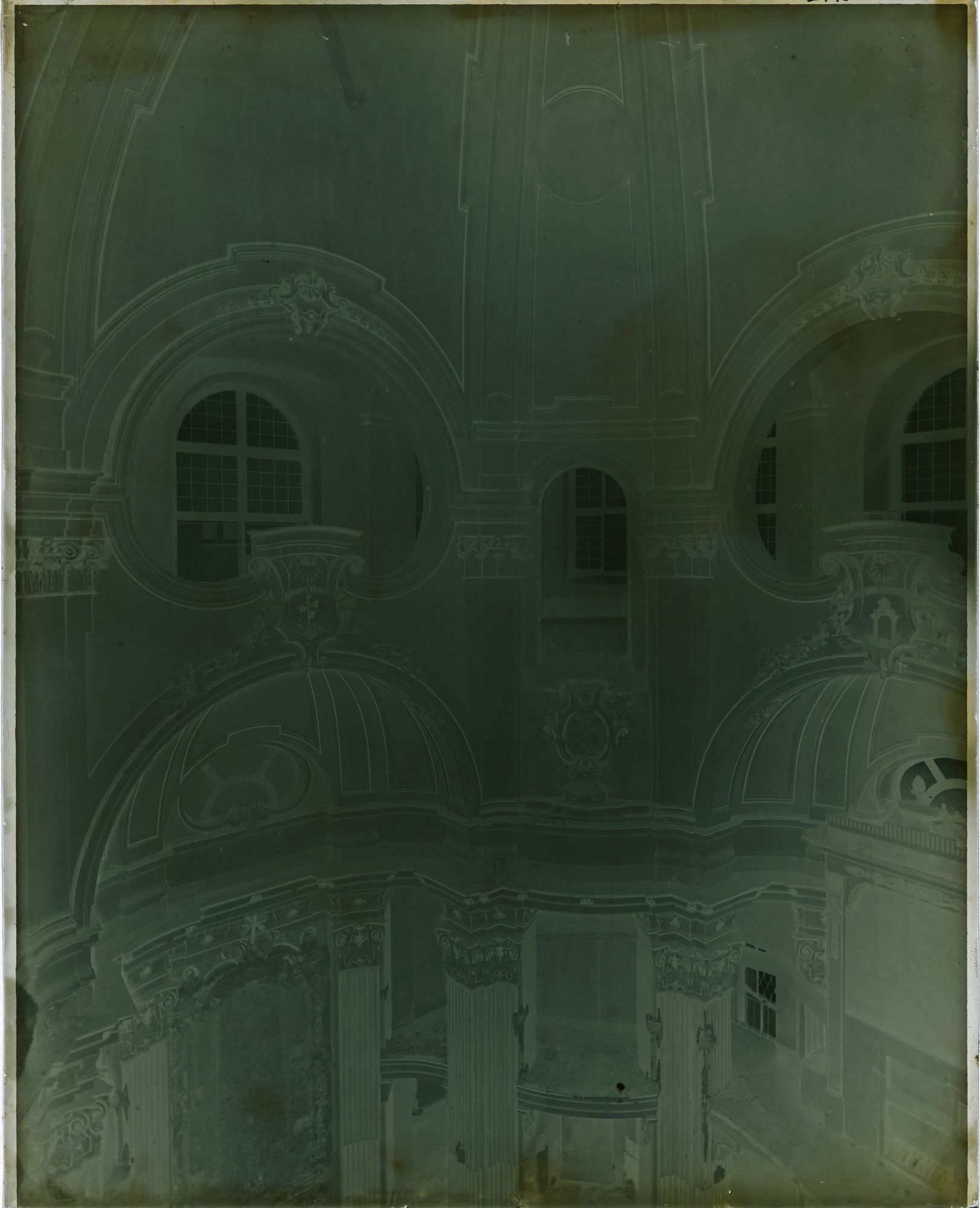 Torino - Chiesa di Santa Chiara (negativo) di Regia Soprintendenza all'Arte Medievale e Moderna e della Regia Galleria Sabauda di Torino (attr) (secondo quarto XX)