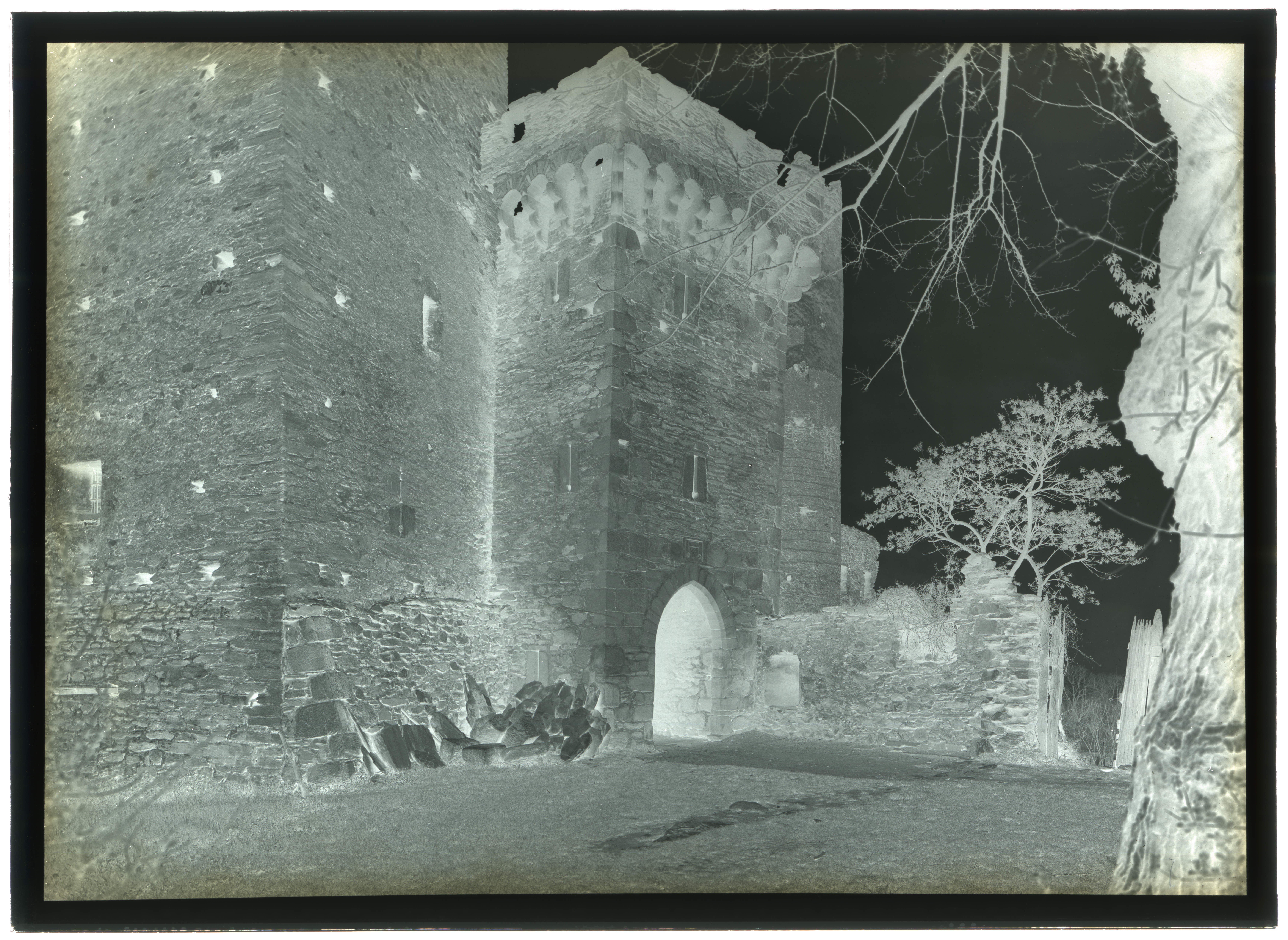 Fénis - Castello di Fénis - Restauri (negativo) di Pedrini, Augusto (XX)