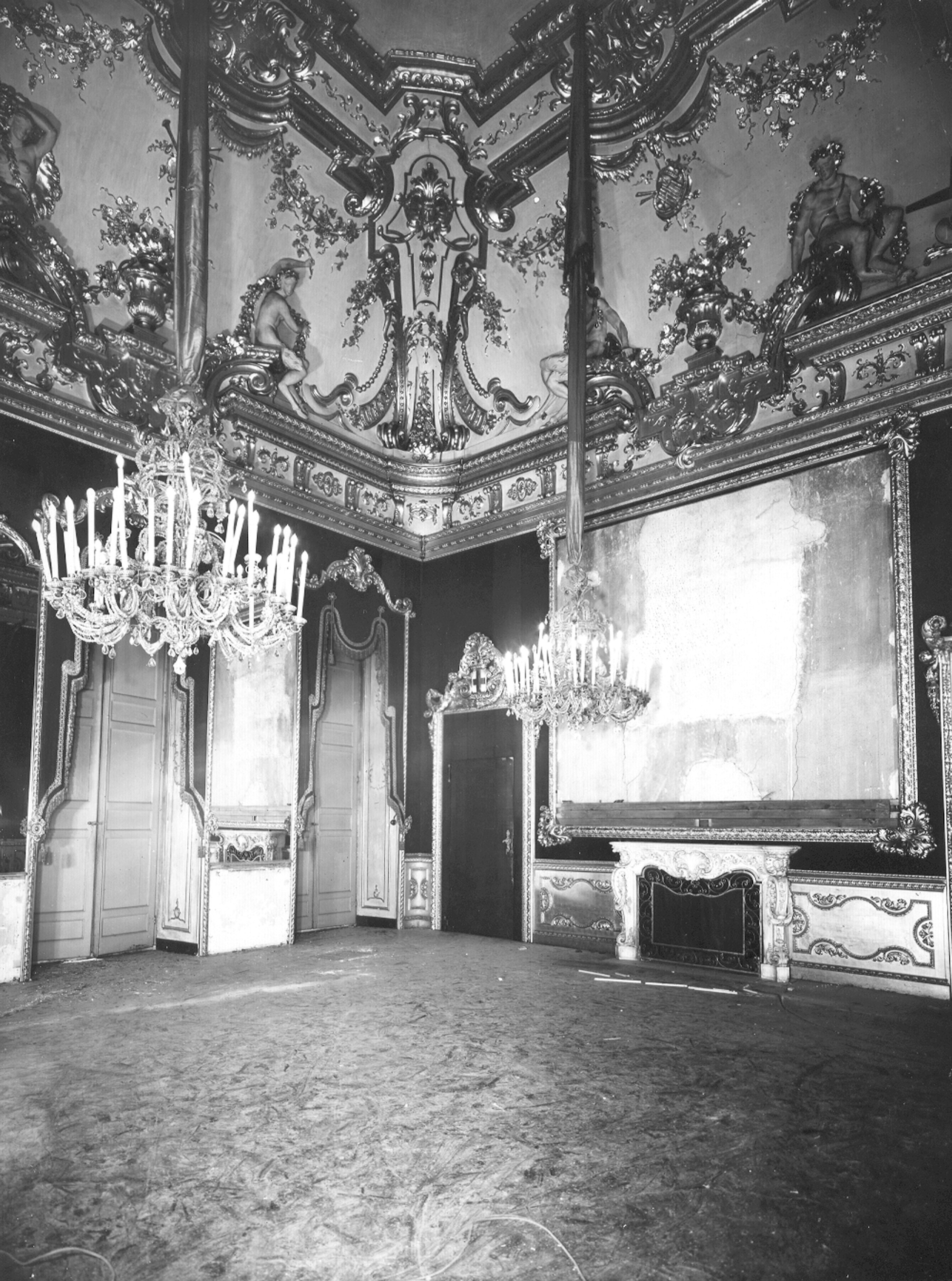Decori della Sala del Trono (particolare) - Genova - Museo di Palazzo Reale (negativo) di Foto Cresta (metà XX)