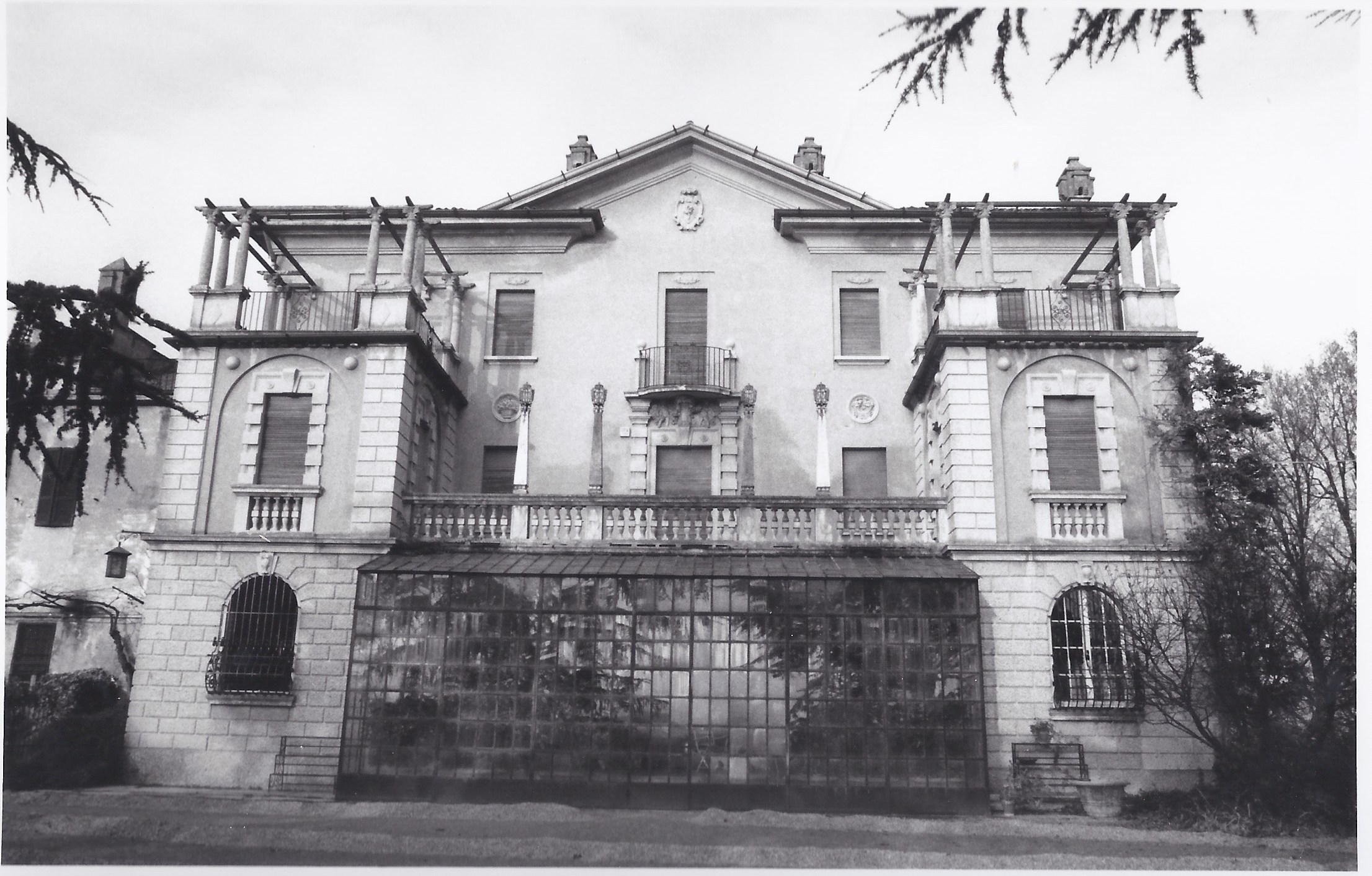 Villa Suzani Zerioli (villa, nobiliare) - Castel San Giovanni (PC)  (XX)