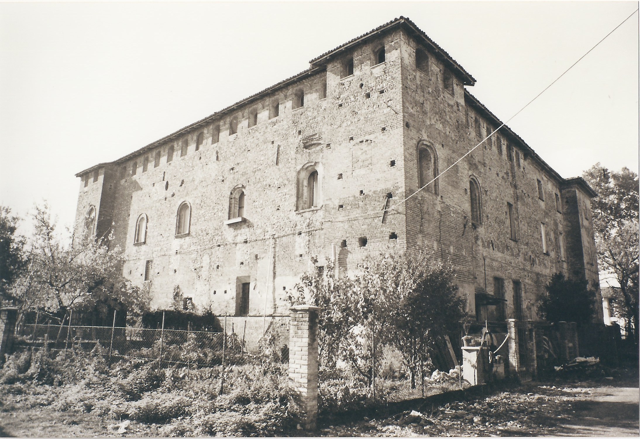 Castello di Baselica (castello, fortificato) - Gossolengo (PC)  (XV, inizio)