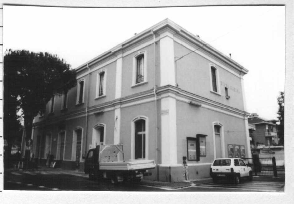 Stazione Ferroviaria di Diano Marina (stazione, ferroviaria) - Diano Marina (IM)  (XIX, Fine)