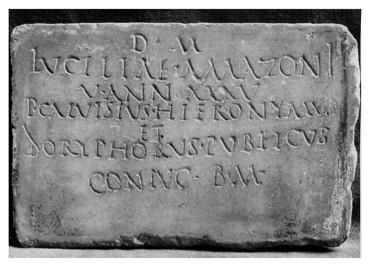 iscrizione funeraria - produzione tardoantica (sec. II d.C)