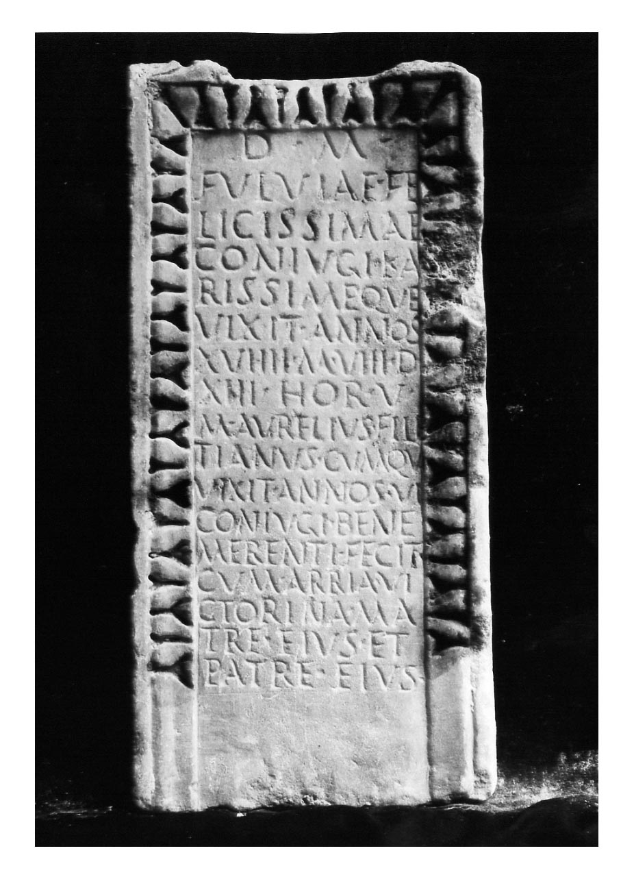 iscrizione funeraria - produzione imperiale (sec. III d.C)