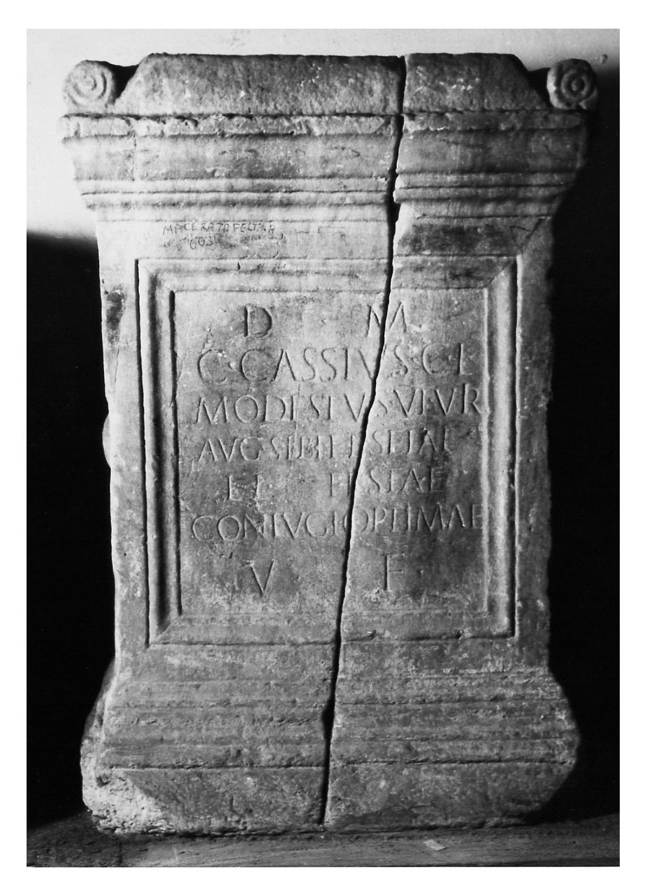 iscrizione funeraria - Età romana (sec. II d.C)
