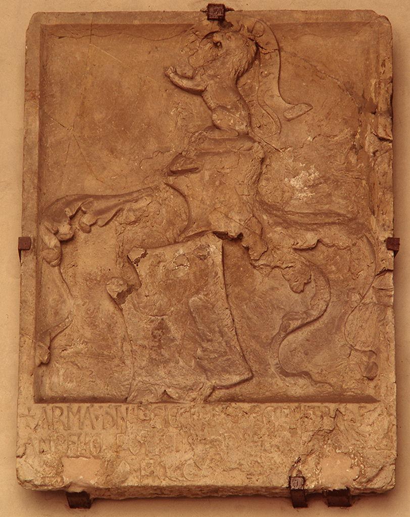 stemma del podestà Cecchino di Paperoccio Campello (rilievo) - bottega toscana (sec. XV)