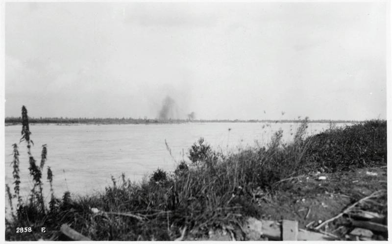 Piave - Grave di Papadopoli - Missione Labourista - 1918 (positivo) di Marzocchi, Luigi (primo quarto XX)