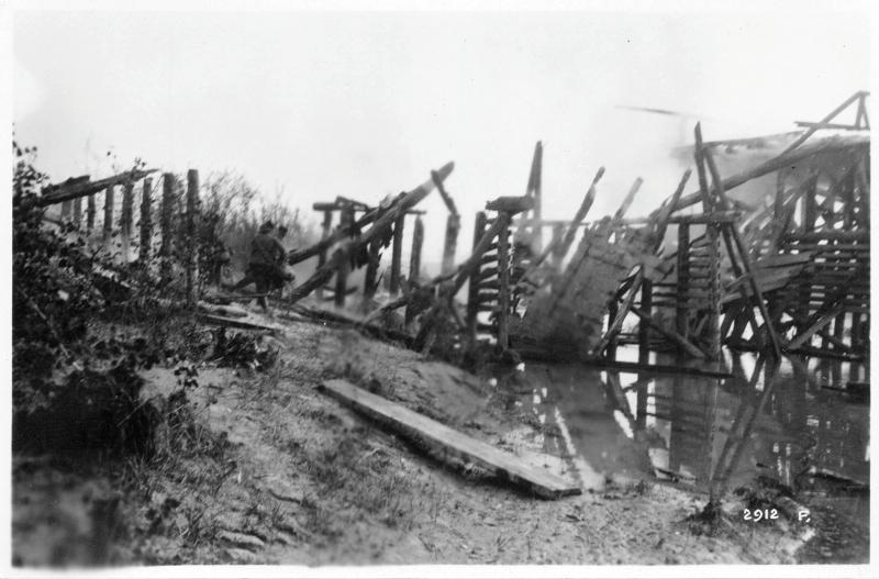 Battaglia di Vittorio Veneto - Ponti distrutti - 1918 (positivo) di Marzocchi, Luigi (primo quarto XX)