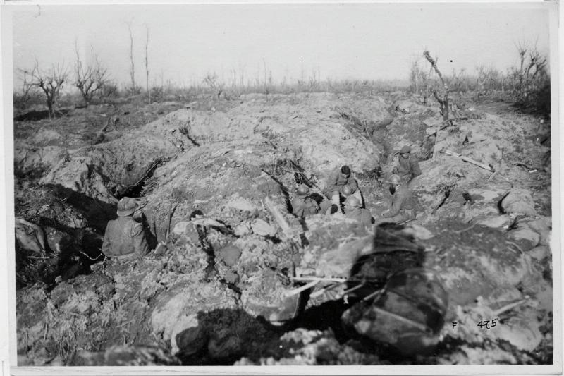 Caposile - bombardamenti - scontri - attacchi - Agenzia De Zuliani-Doria - 1918 (positivo) di Marzocchi, Luigi (primo quarto XX)