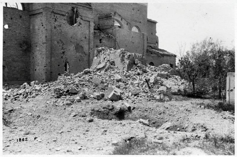 Veneto - Passarella - macerie - rovine - chiese - 1918 (positivo) di Marzocchi, Luigi (primo quarto XX)