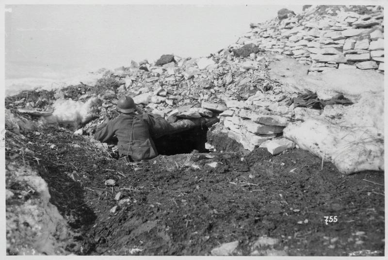 Monte Coston - rifugi - ingressi - 1918 (positivo) di Marzocchi, Luigi (primo quarto XX)