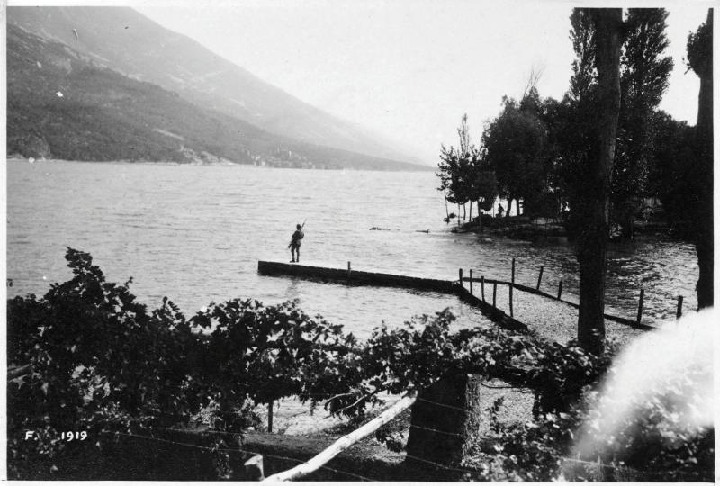 Lago di Garda - Veneto - Malcesine - rive - sentinelle - osservatori - 1918 (positivo) di Marzocchi, Luigi (primo quarto XX)