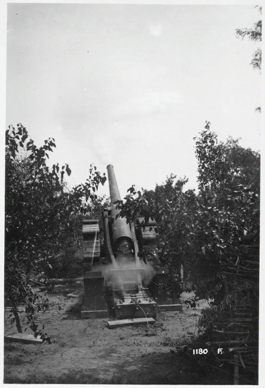 San Biagio di Callalta - cannoni - offensiva austriaca - 1918 (positivo) di Marzocchi, Luigi (primo quarto XX)