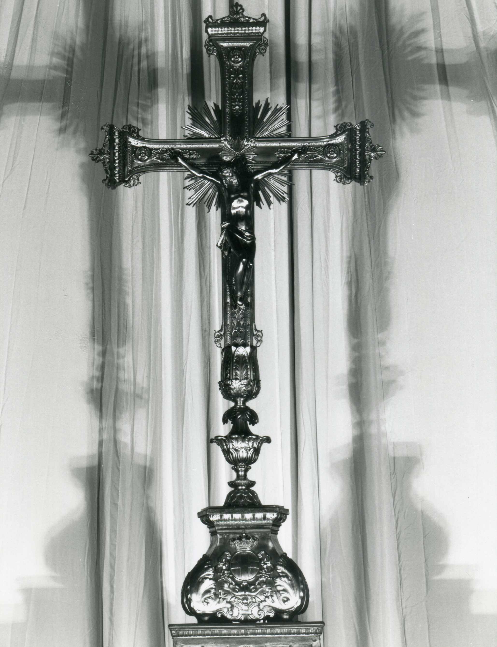 croce d'altare, opera isolata - manifattura italiana (seconda metà sec. XIX)