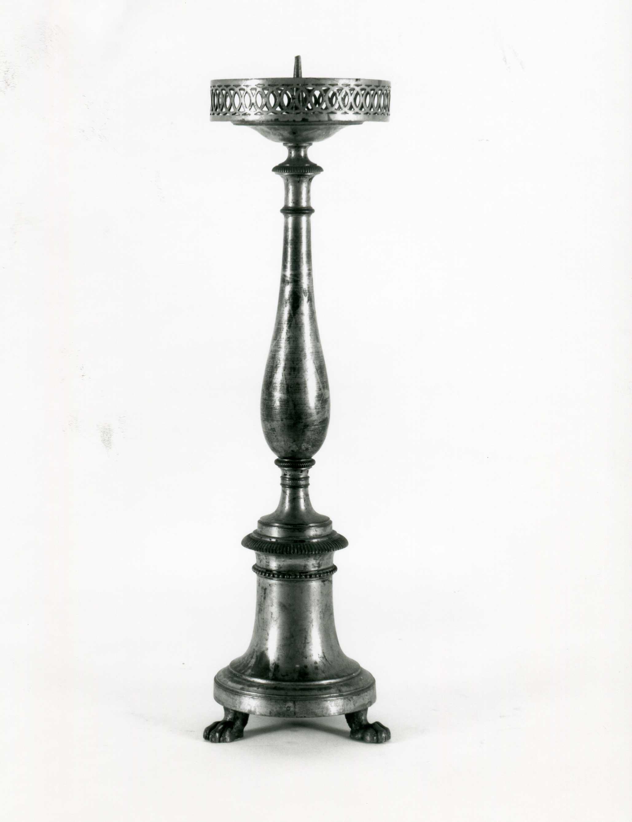 candeliere d'altare, serie - manifattura italiana (metà sec. XIX)