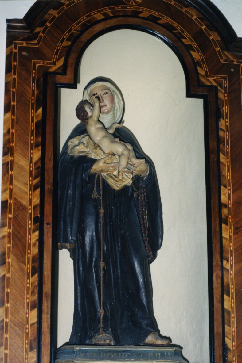 Santa veronica giuliani (statua)