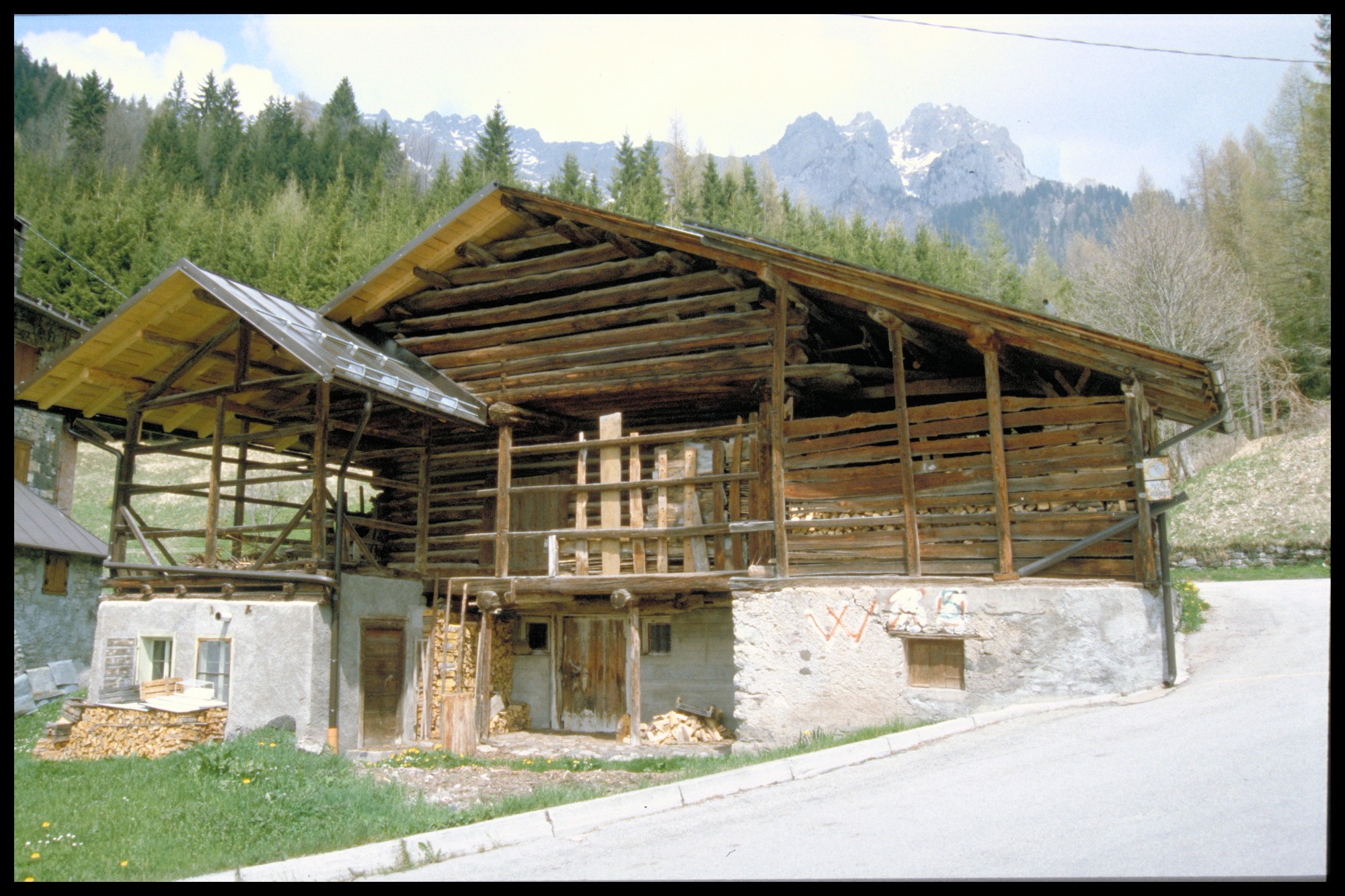 tabià (tabià, rurale) - Vallada Agordina (BL) 