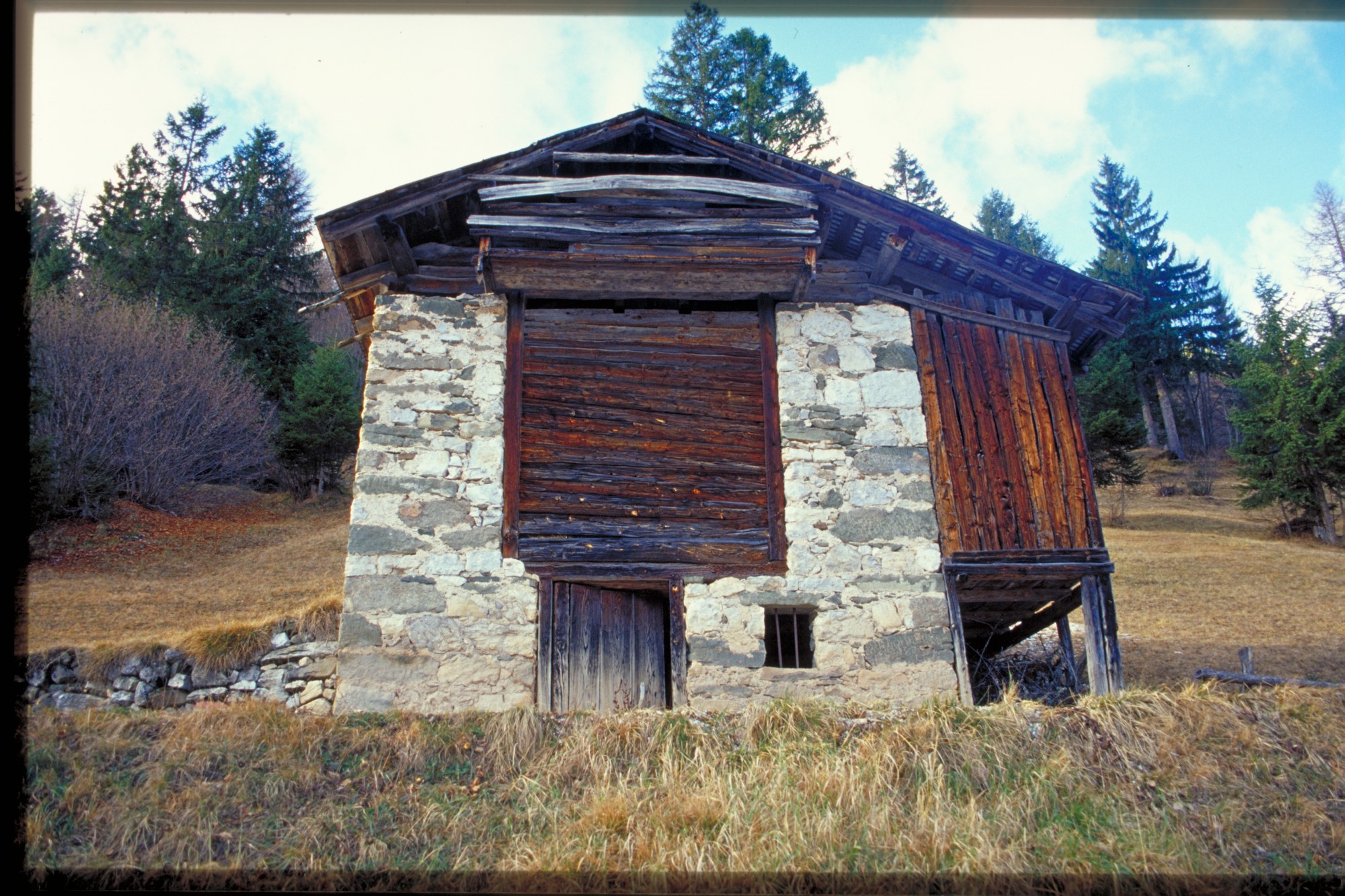 stalla fienile (fienile//stalla, rurale) - Agordo (BL) 