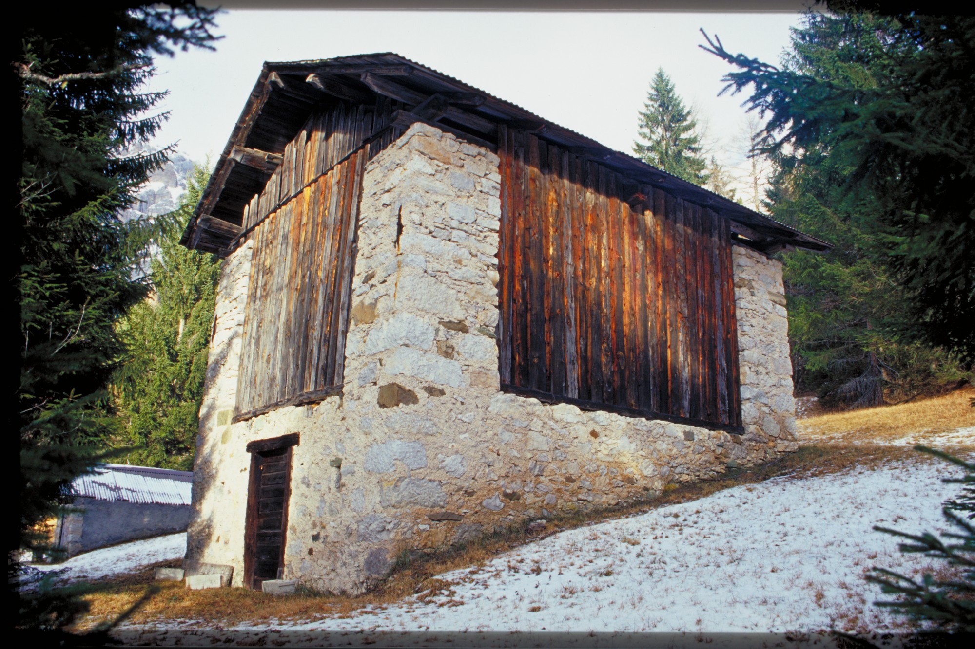 stalla fienile (fienile//stalla, rurale) - Agordo (BL) 