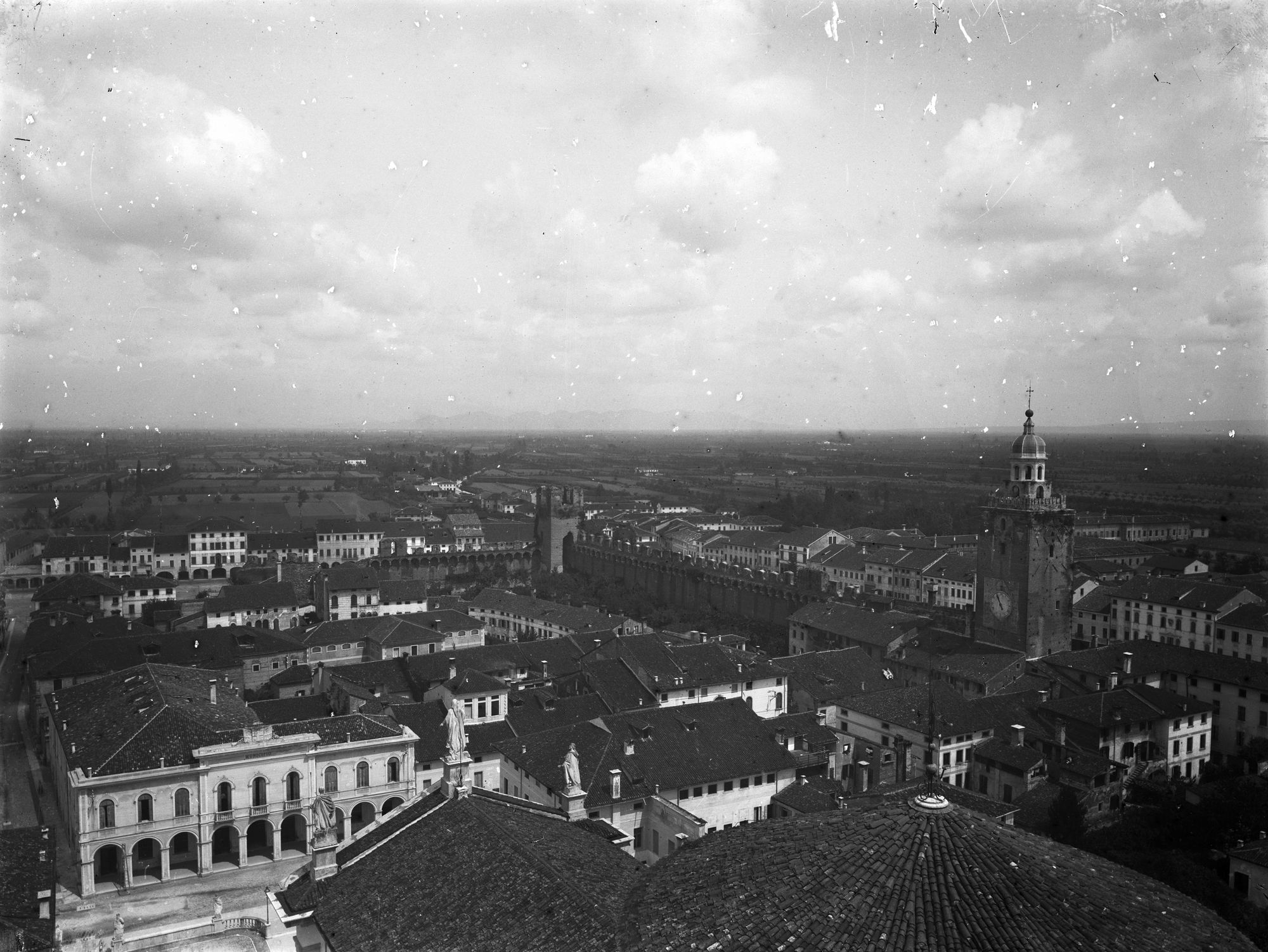 Castelfranco. Panoramica di Castelfranco (negativo) di Gabinetto fotografico (XX)