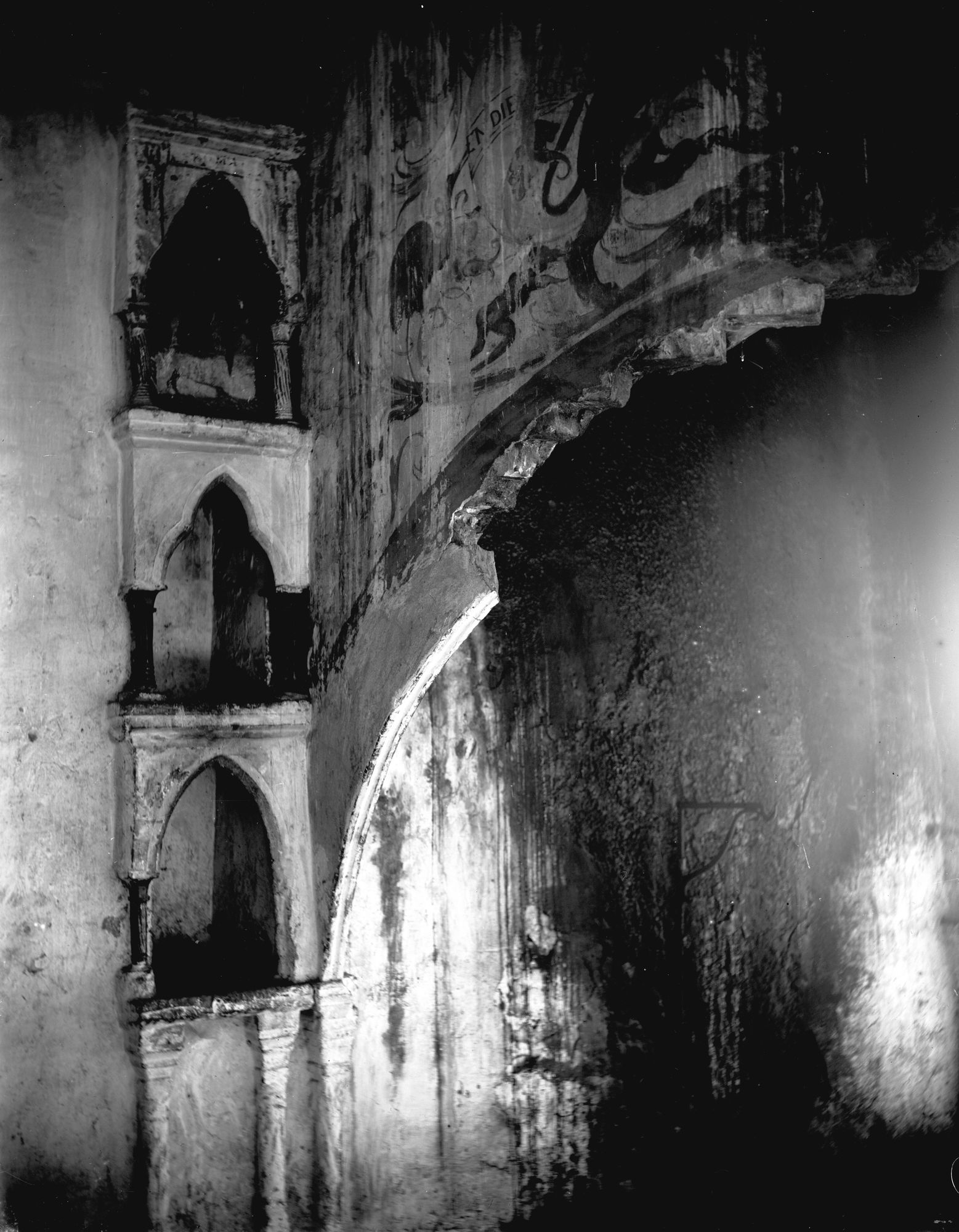 Camino gotico di Cà Marcello in Monselice (negativo) di Gabinetto fotografico (XX)